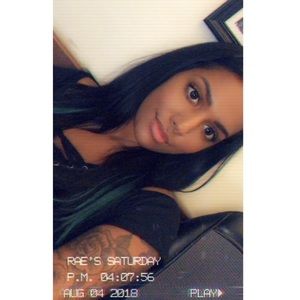 Meet your Posher, Rae